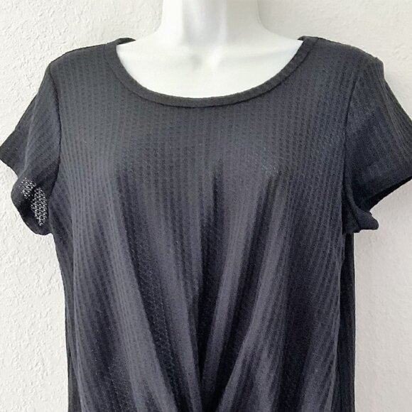 NEW TWIST FRONT TOP BLACK - Picture 2 of 9